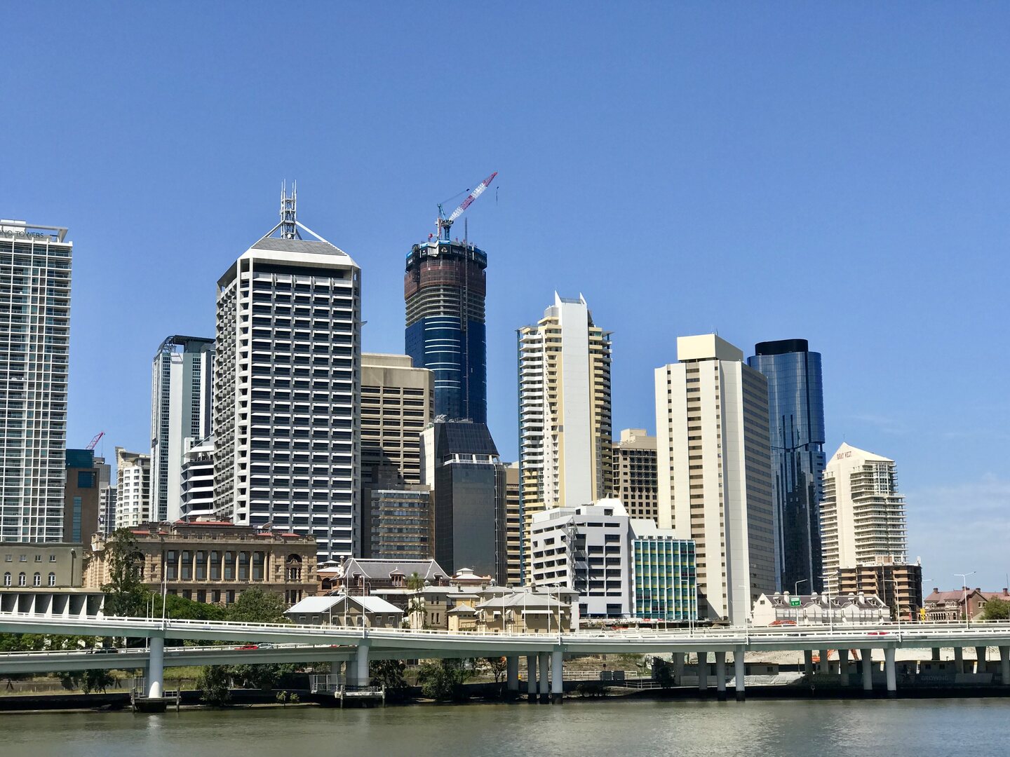 Brisbane CBD skyline with Skytower under construction
