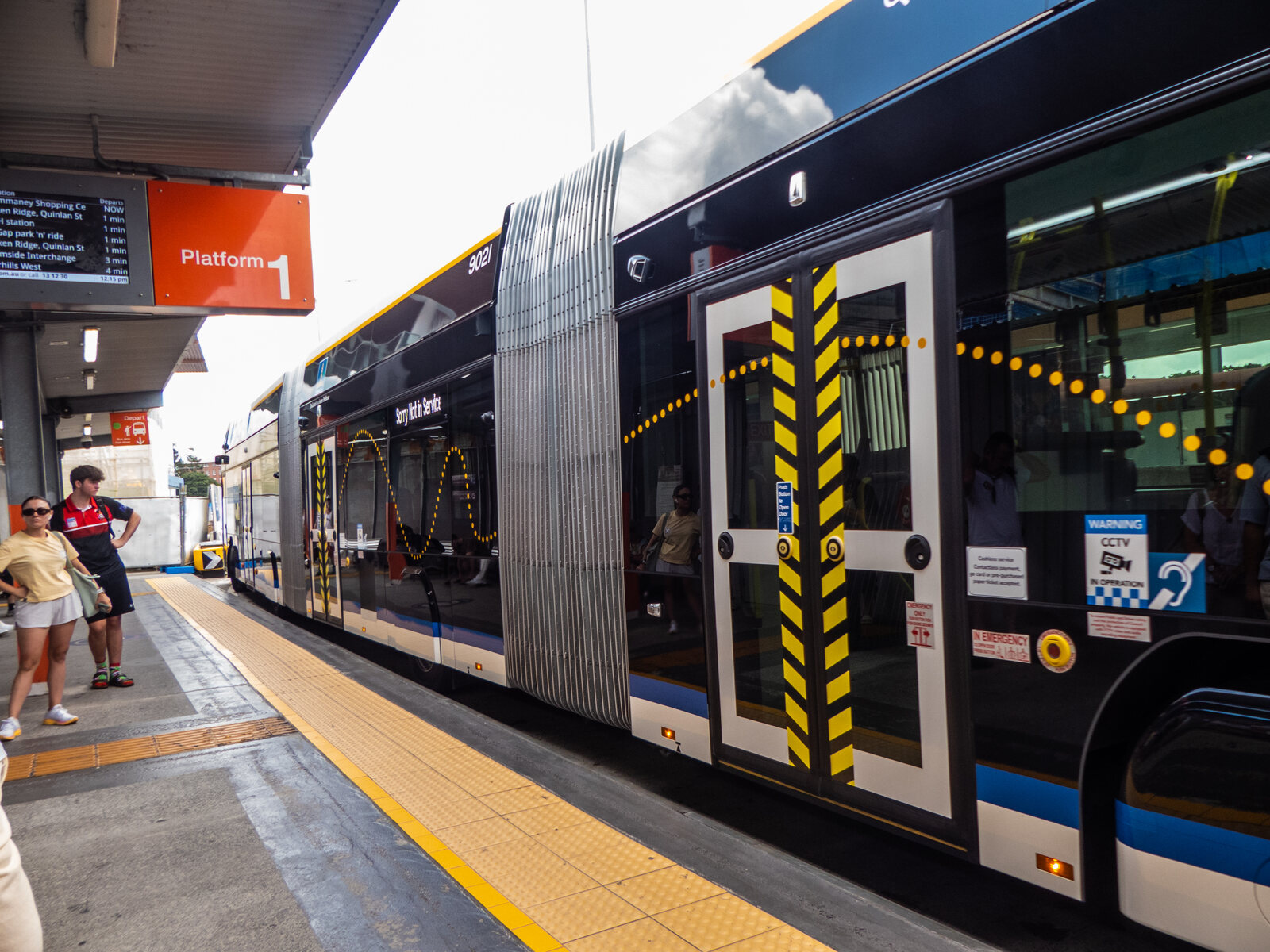 Brisbane Metro vehicle at Roma Street busway station